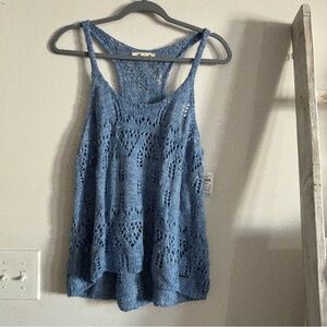 🌺Hollister 🌺 racerback blue knit tank top